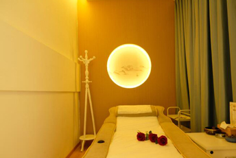 南京江宁区日式指压的寂静美学：在按压中听见雪落的声音